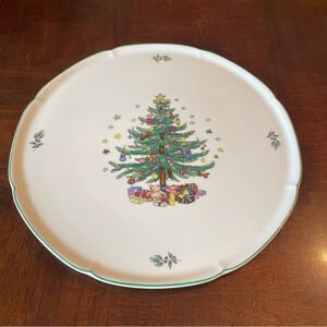 Nikko Christmastime Christmas Time 9.75" Round Platter Japan Serving Cake